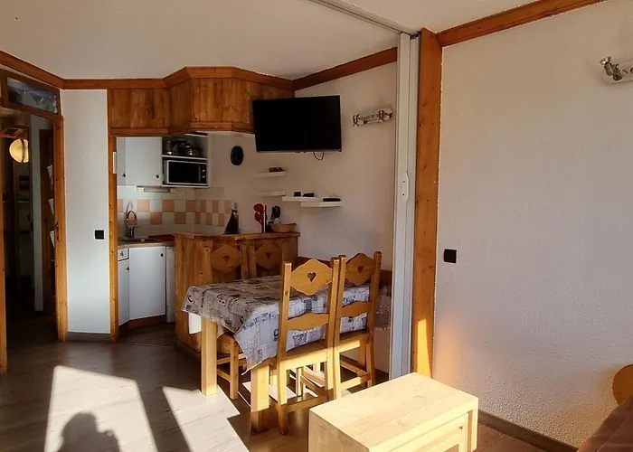 Апартаменты 2 Etoiles Skis Aux Pieds - Vue Sur Pistes - Fr-1-181-2581 *