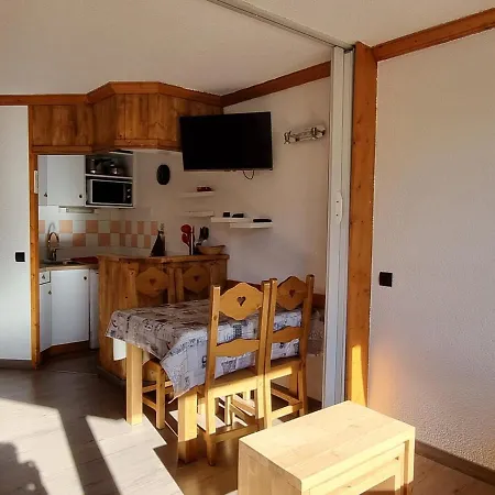 Apartamento 2 Etoiles Skis Aux Pieds - Vue Sur Pistes - Fr-1-181-2581 *
